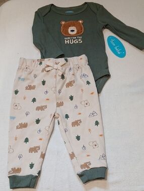 Bon Bebe Green Bear Hugs Ribbed Bodysuit & Cream Bear Print Pants